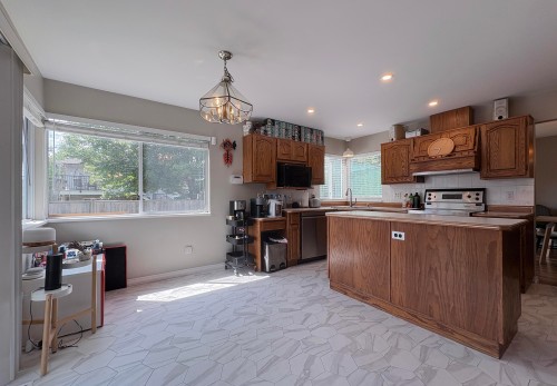 12271 234 Street, Maple Ridge, BC 