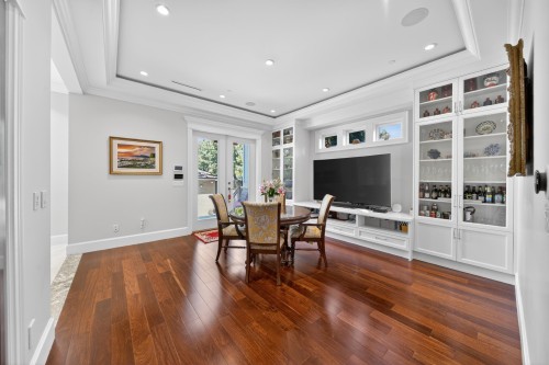 3285 12Th Avenue W, Vancouver, BC 