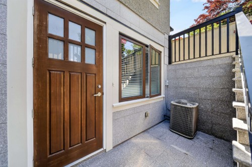 3285 12Th Avenue W, Vancouver, BC 