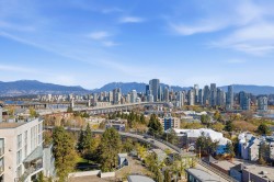 1303-1428 6th Avenue W Vancouver, BC V6H 4H4