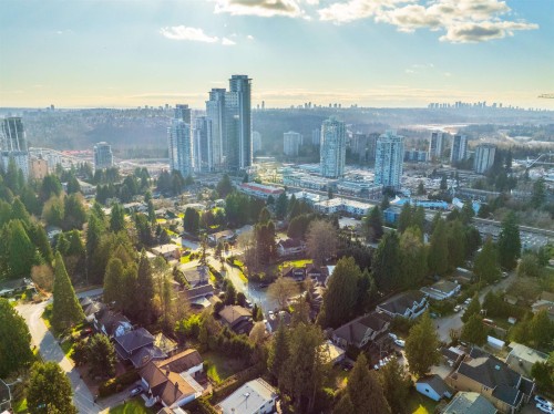 525 Perth Avenue, Coquitlam, BC 