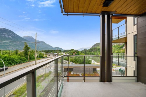 401-1500 Scott Crescent, Squamish, BC 