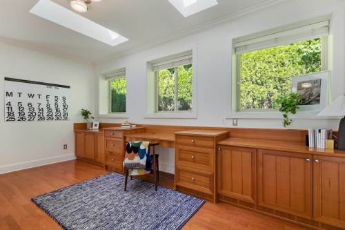 5780 Cranley Drive, West Vancouver, BC 