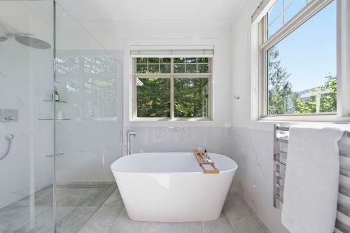 5780 Cranley Drive, West Vancouver, BC 