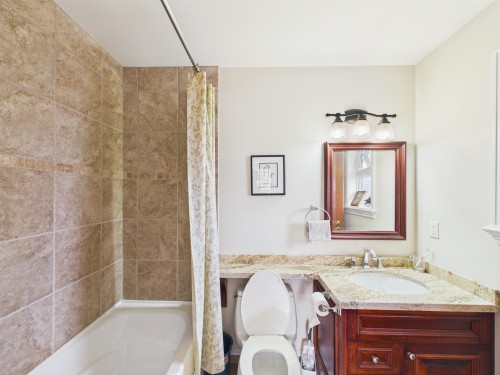 6807 Burns Street, Burnaby, BC 