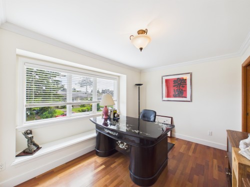 6807 Burns Street, Burnaby, BC 