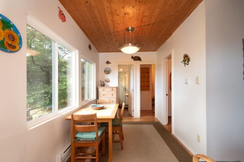 847 Captain'S Way, Bowen Island, BC 