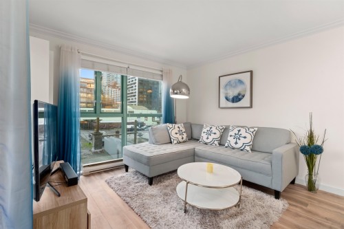 506-907 Beach Avenue  Vancouver, BC V6Z 2R3