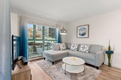 506-907 Beach Avenue  Vancouver, BC V6Z 2R3