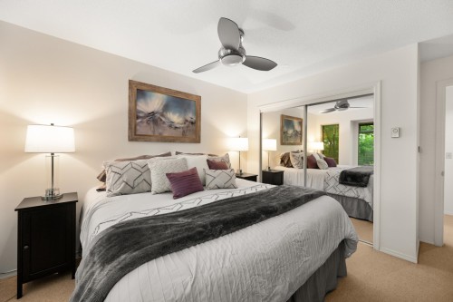 410-6737 Station Hill Court, Burnaby, BC 