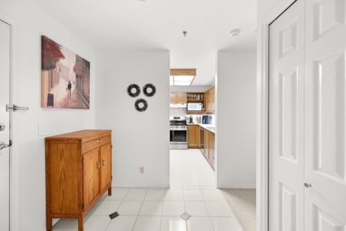 410-6737 Station Hill Court, Burnaby, BC 