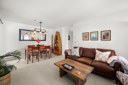 410-6737 Station Hill Court, Burnaby, BC 
