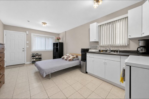 6959 Culloden Street, Vancouver, BC 
