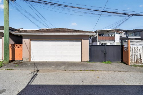 6959 Culloden Street, Vancouver, BC 