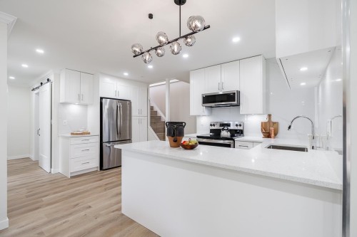 2520 Gordon Avenue, Port Coquitlam, BC 