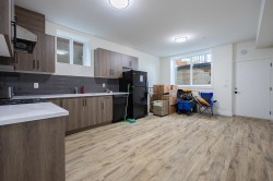 LOWER-10500 Mcveety Street Maple Ridge, BC V2W 0K3