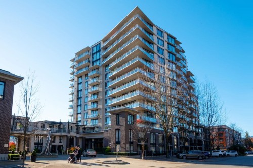 712-175 1st Street W North Vancouver, BC V7M 3N9