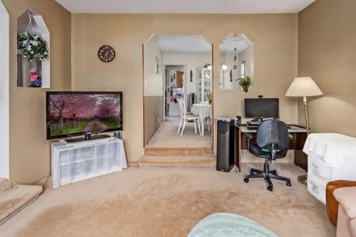 1304 Hornby Street, Coquitlam, BC 