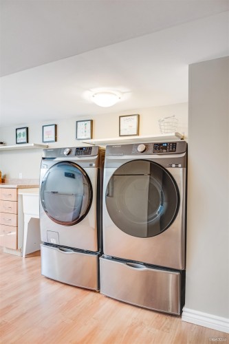 1140 20Th Street W, North Vancouver, BC 