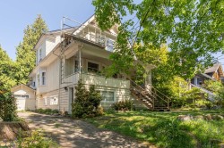 2483 6th Avenue W Vancouver, BC V6K 1W2