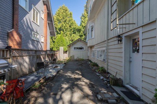 2483 6Th Avenue W, Vancouver, BC 