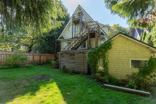 2483 6Th Avenue W, Vancouver, BC 