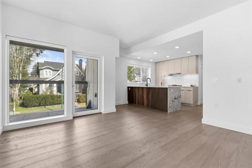 201-3590 39Th Avenue W, Vancouver, BC 