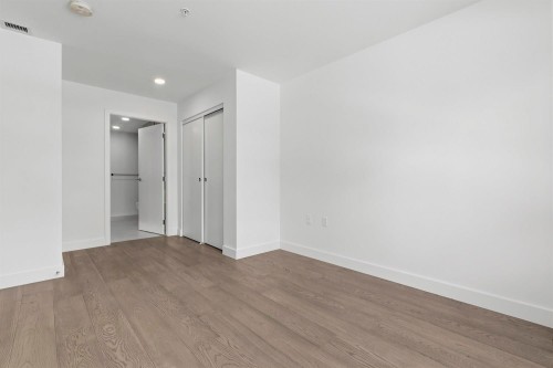 201-3590 39Th Avenue W, Vancouver, BC 