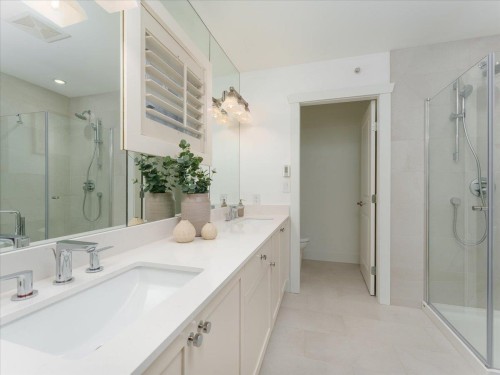 4448 8Th Avenue W, Vancouver, BC 