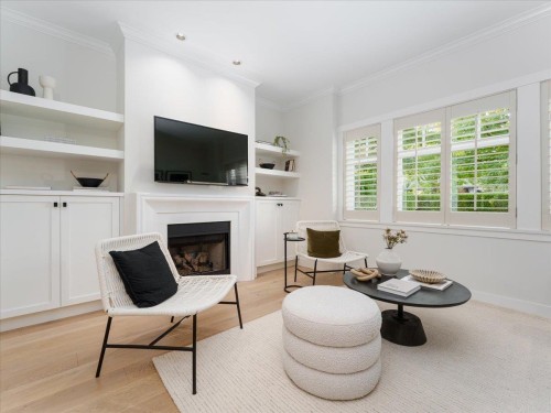 4448 8Th Avenue W, Vancouver, BC 