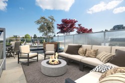 613-417 Great Northern Way  Vancouver, BC V5T 0G7