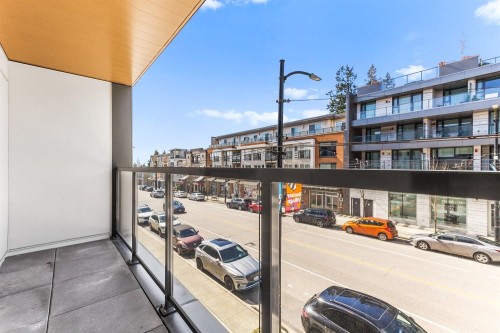 203-3590 39Th Avenue W, Vancouver, BC 