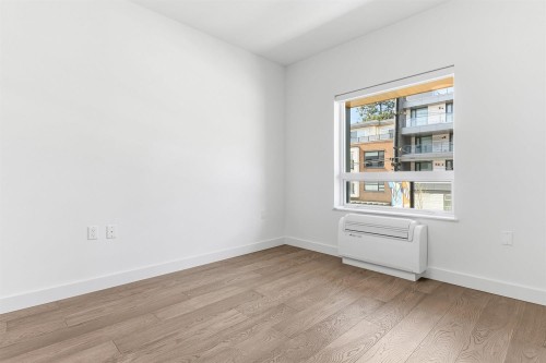 203-3590 39Th Avenue W, Vancouver, BC 