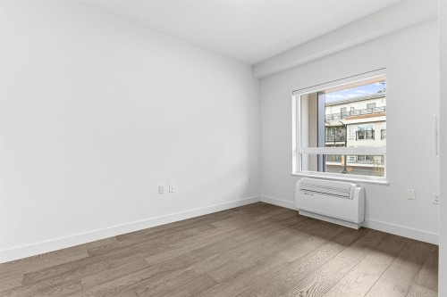 205-3590 39Th Avenue W, Vancouver, BC 