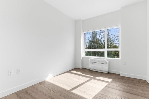 206-3590 39Th Avenue W, Vancouver, BC 