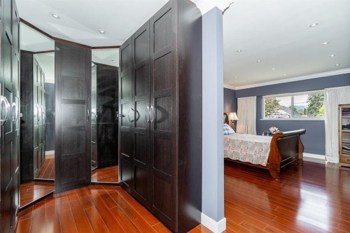 6830 Curtis Street, Burnaby, BC 