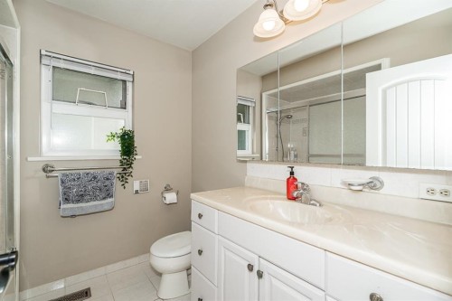 6830 Curtis Street, Burnaby, BC 