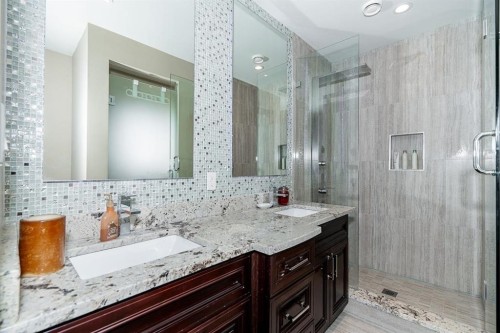 6830 Curtis Street, Burnaby, BC 