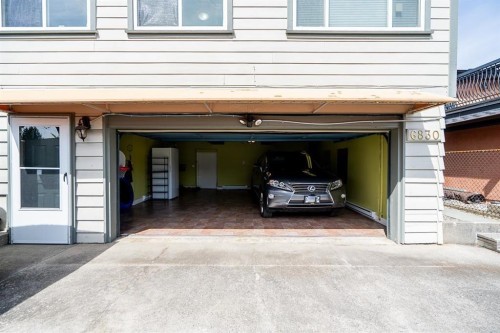 6830 Curtis Street, Burnaby, BC 