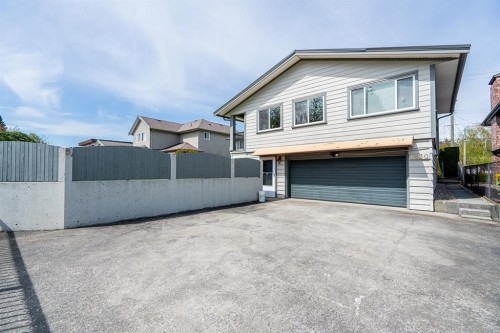 6830 Curtis Street, Burnaby, BC 