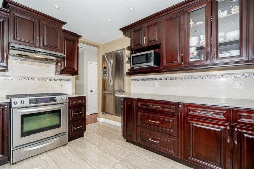 6830 Curtis Street, Burnaby, BC 
