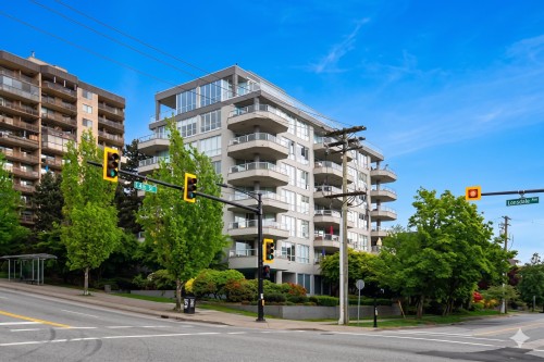 203-408 Lonsdale Avenue  North Vancouver, BC V7M 2G5