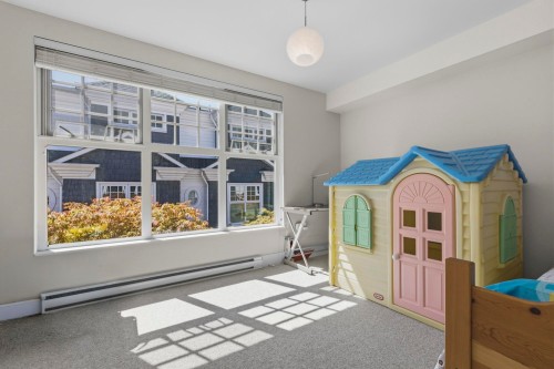 276 62Nd Avenue W, Vancouver, BC 