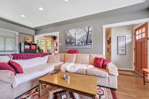 430 Montgomery Street, Coquitlam, BC 