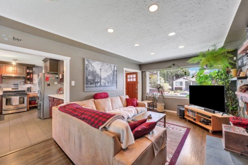 430 Montgomery Street, Coquitlam, BC 