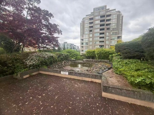 305-6119 Cooney Road, Richmond, BC 
