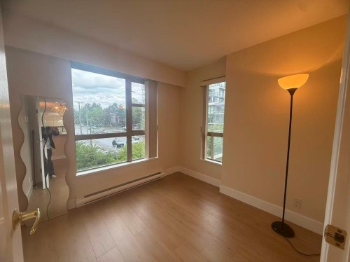 305-6119 Cooney Road, Richmond, BC 