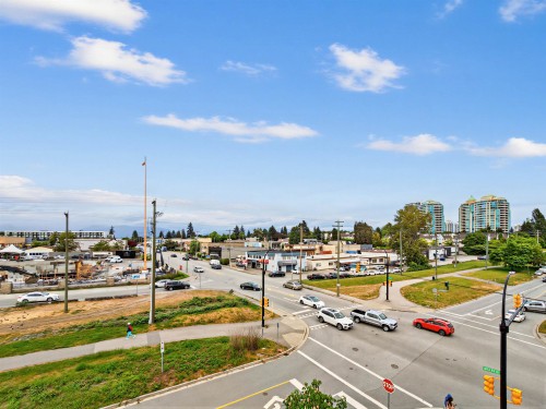 15-6288 Beresford Street, Burnaby, BC 