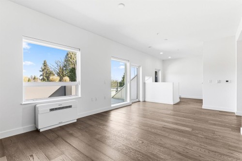 302-3590 39Th Avenue W, Vancouver, BC 