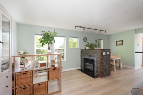1-7179 18Th Avenue, Burnaby, BC 